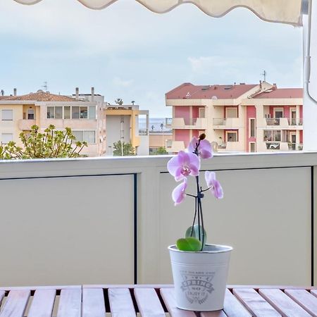 Casa Andrea A 1,5 Km Dal Mare! Apartment Quartu Sant'Elena Exterior photo